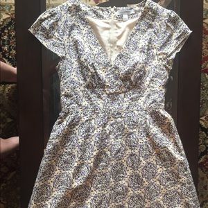 Banana republic size 2